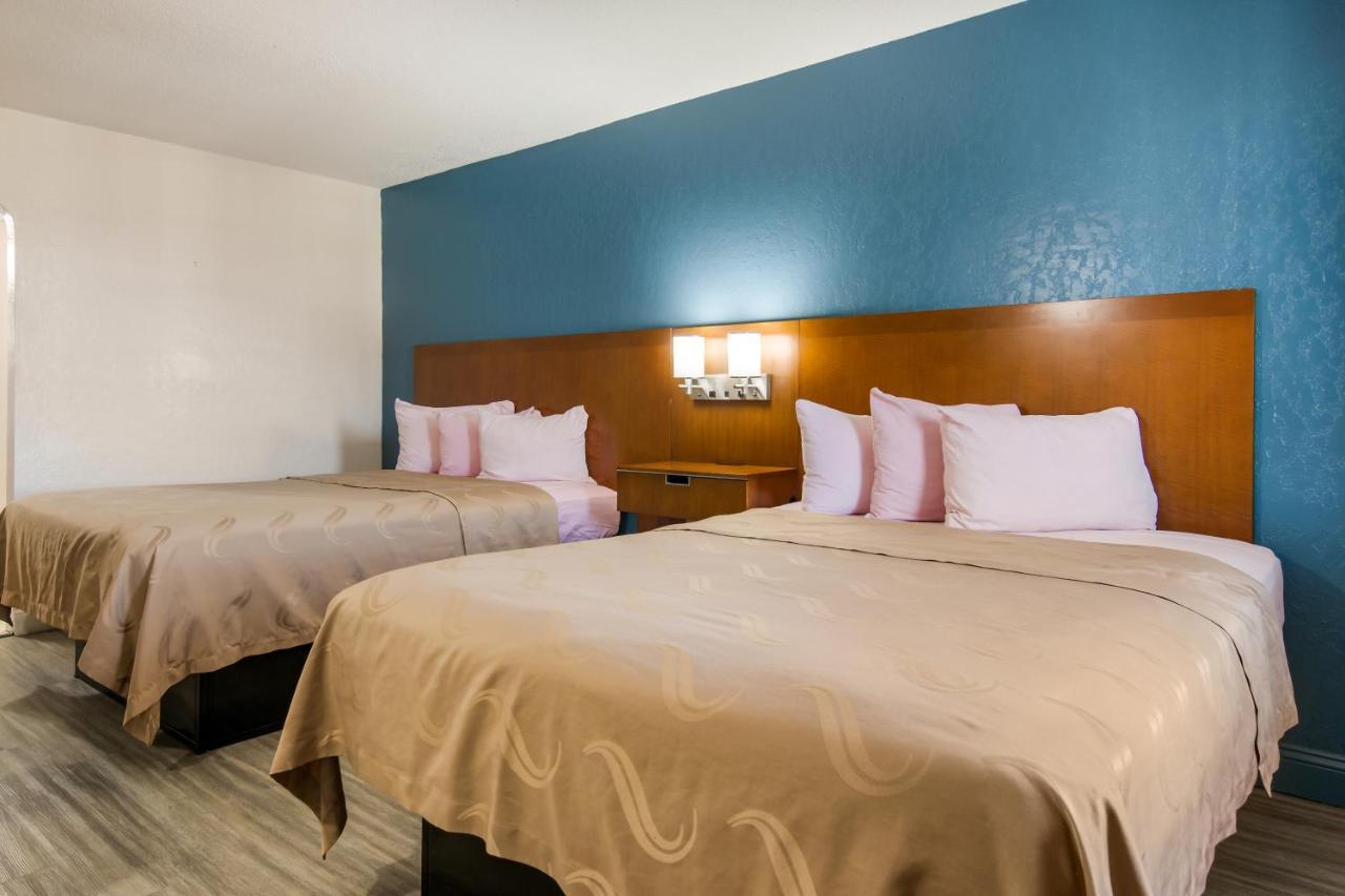 Rodeway Inn Broken Bow-Hochatown Ngoại thất bức ảnh
