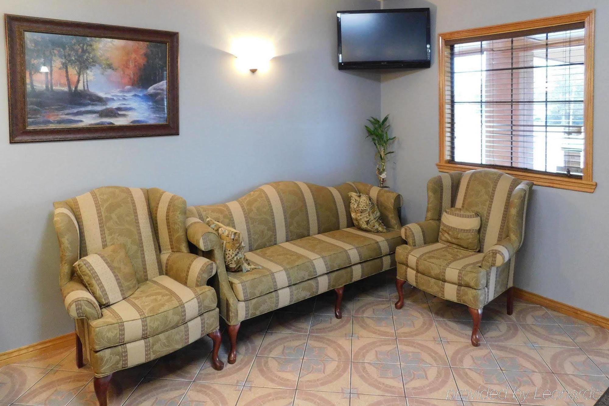Rodeway Inn Broken Bow-Hochatown Ngoại thất bức ảnh